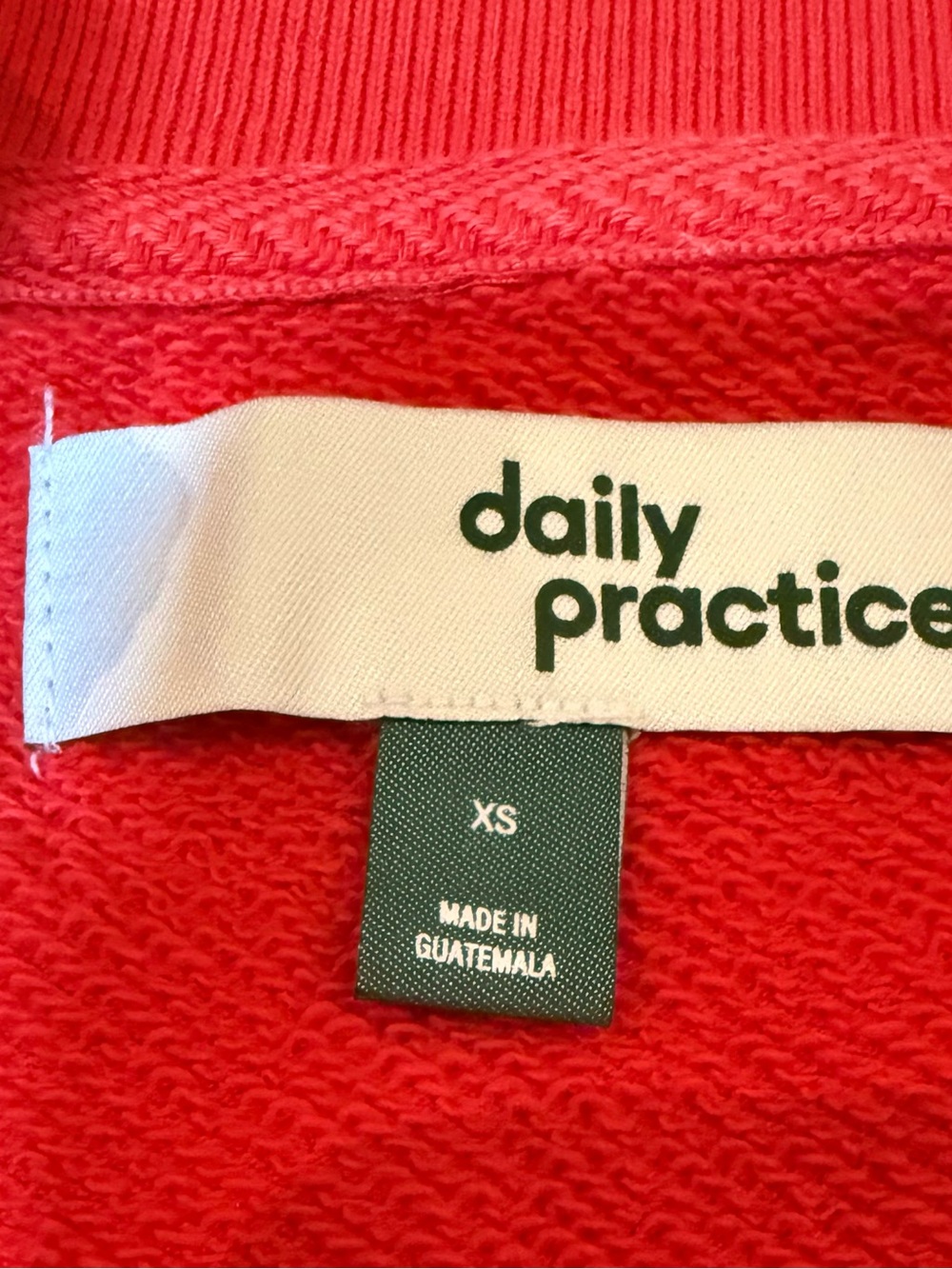 Daily Practice Women’s 100% Cotton, Curved, Oversized Top in Red. Size XS - Picture 4 of 8